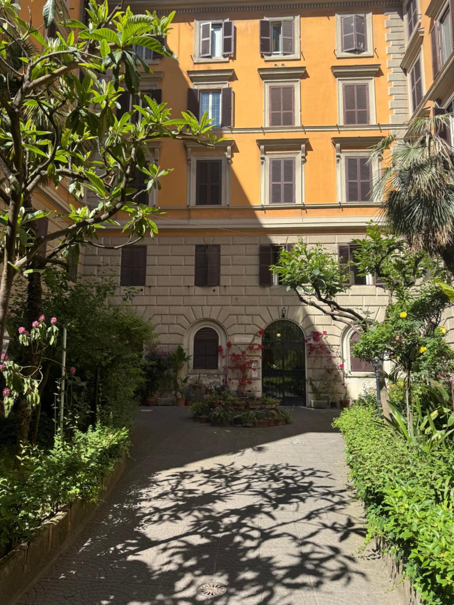 Appartamento Larisarooms Roma Exterior foto